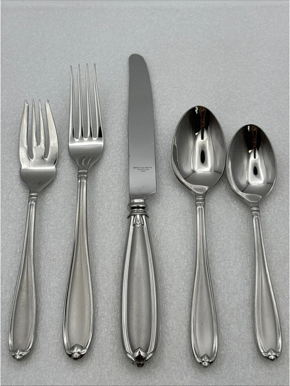 Princess House Barrington Stainless 18/10 Frosted Flatware 5 Piece Set
